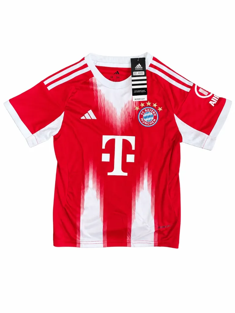 FCBMLK-25-26-1.webp